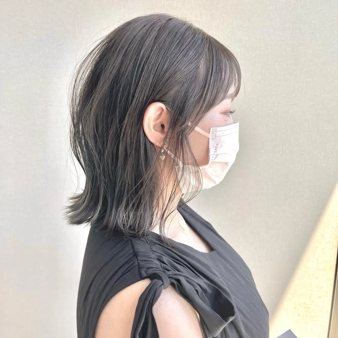 ミディアム 切りっぱなしボブ/ 蒲生四丁目/伊藤瑠唯のヘアスタイル