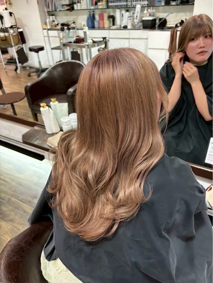 ロング ヘアカラー Flower🌼藤田 陽華のヘアスタイル