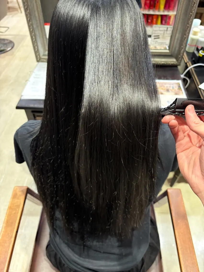 ロング 縮毛矯正 透明感カラー ｜うる艶｜松下のヘアスタイル