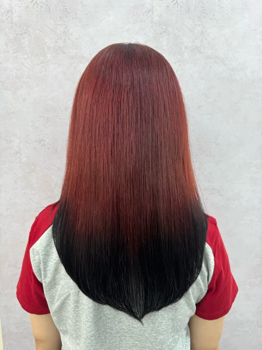 ロング 髪質改善 韓国風ヘア トリートメント カット ヘアカラー トリートメント ヘッドスパ ブリーチカラー🦖 岡部木乃夏のヘアスタイル