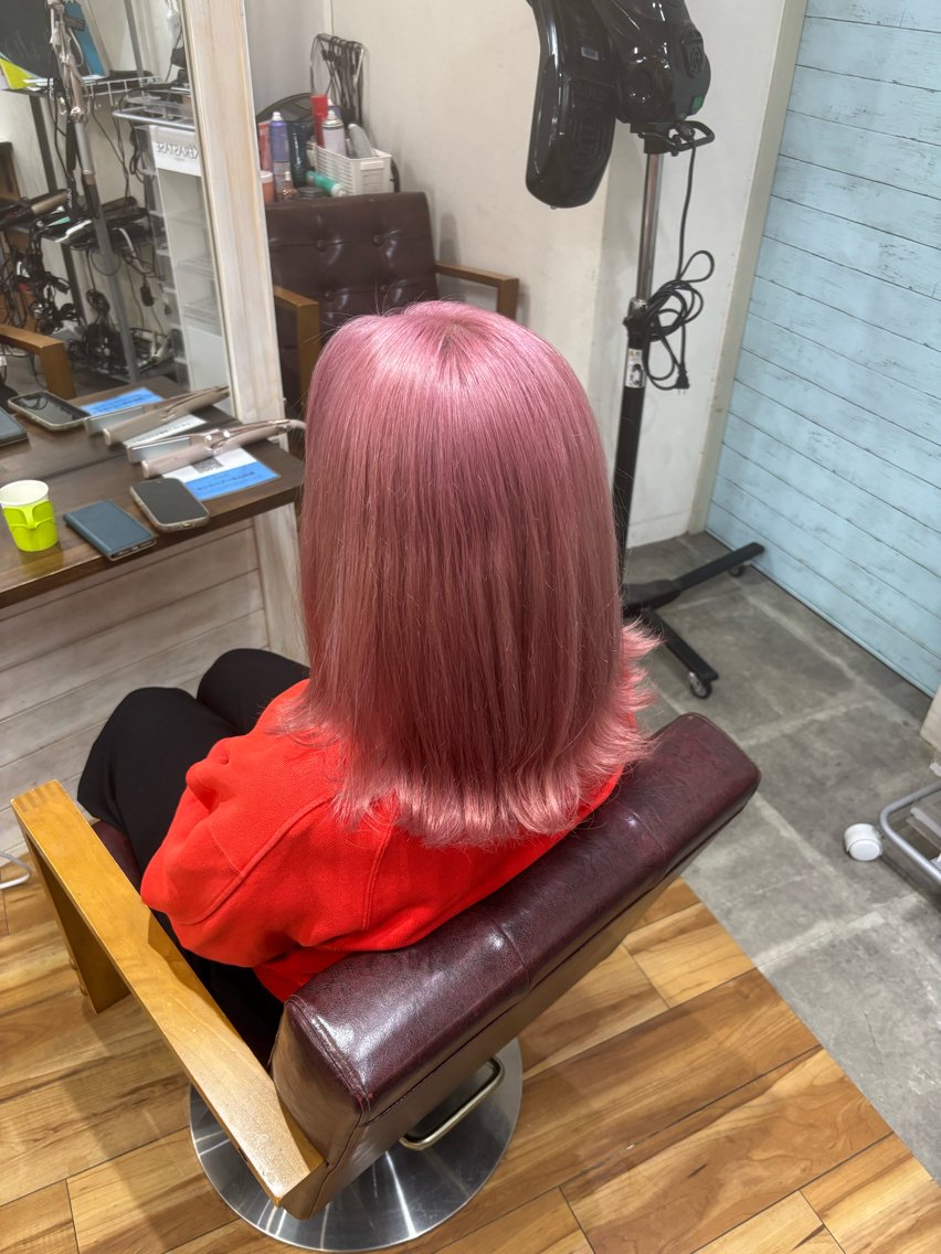 ミディアム ヘアカラー 中島 優太のヘアスタイル