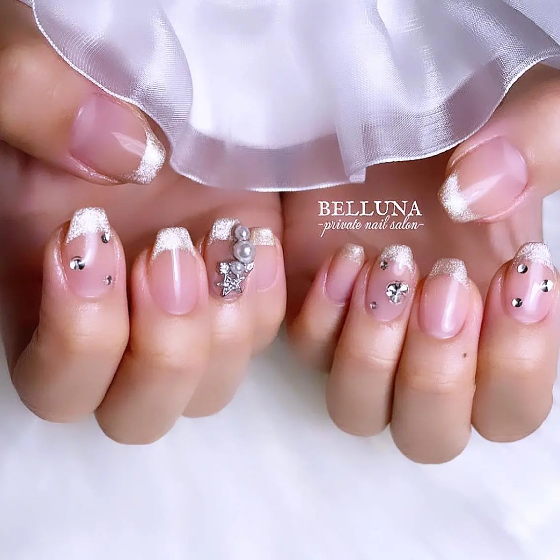 ネイル ストーンネイル BELLUNA Mizuki❤︎のネイルデザイン