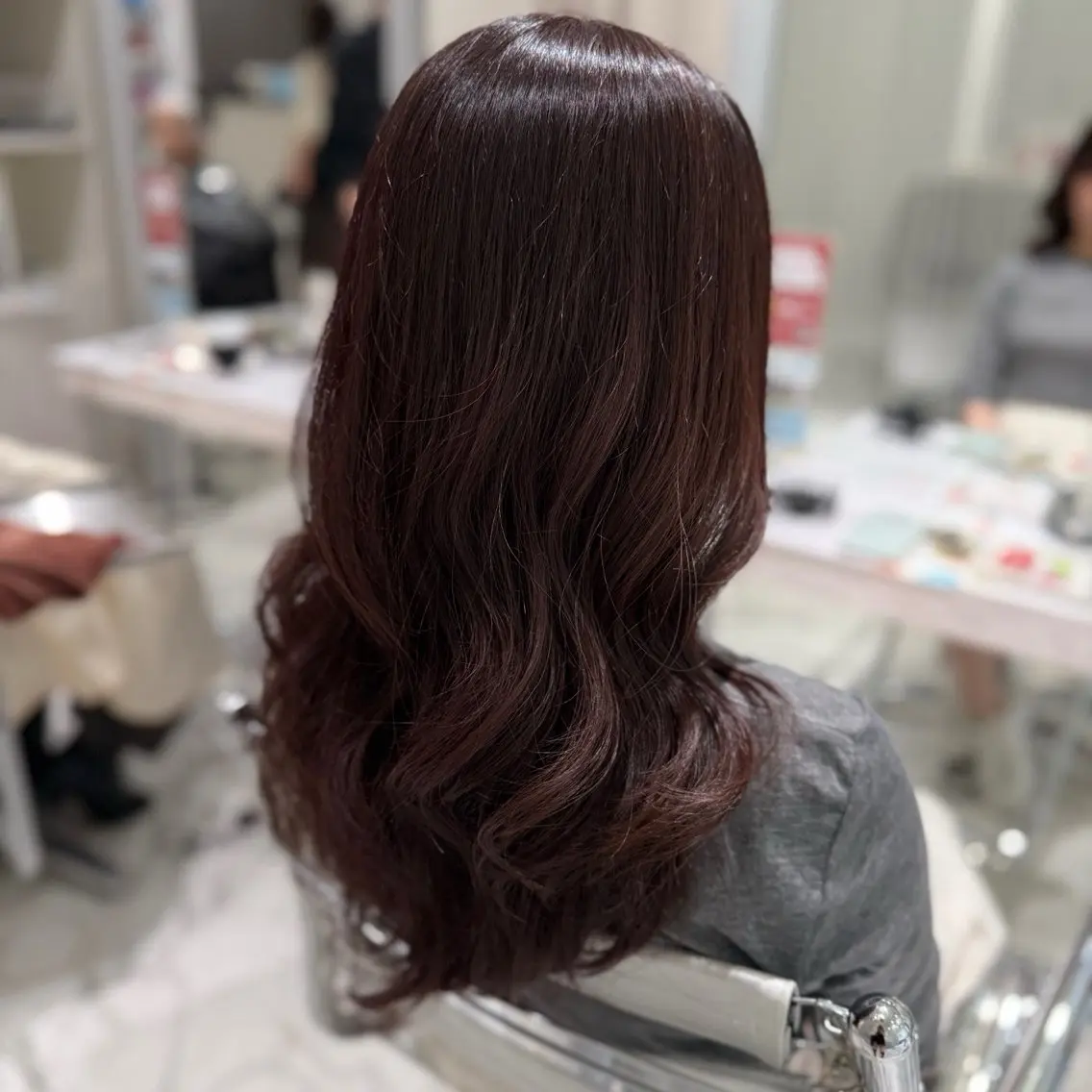 セミロング カット ヘアカラー 韓国スタイル🇰🇷 児島葉月のヘアスタイル