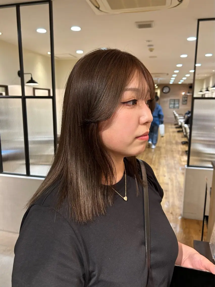 ミディアム 透明感カラー/ミヤタ ヒビキのヘアスタイル
