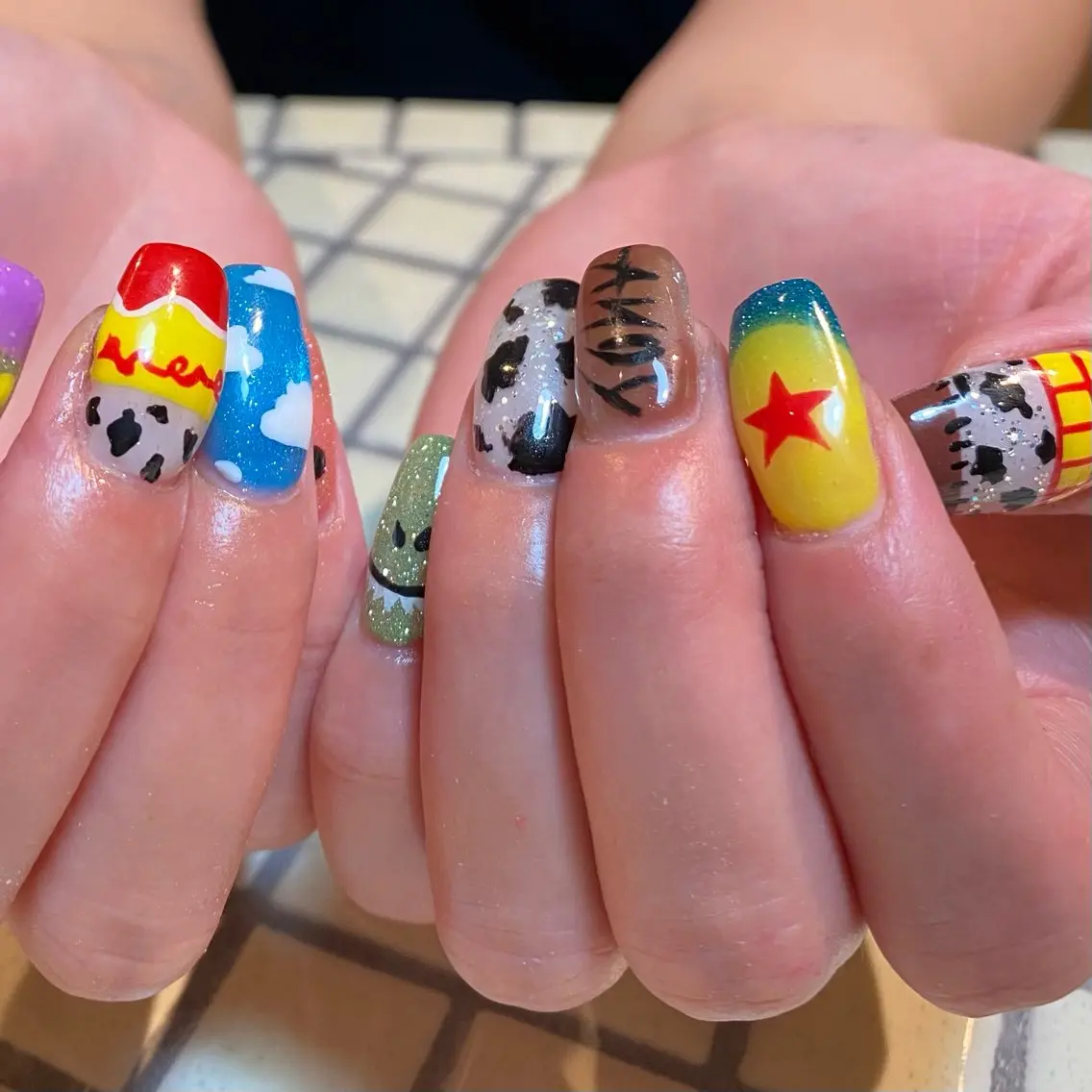 ネイル ハンドネイル JESSIE RIKOのネイルデザイン