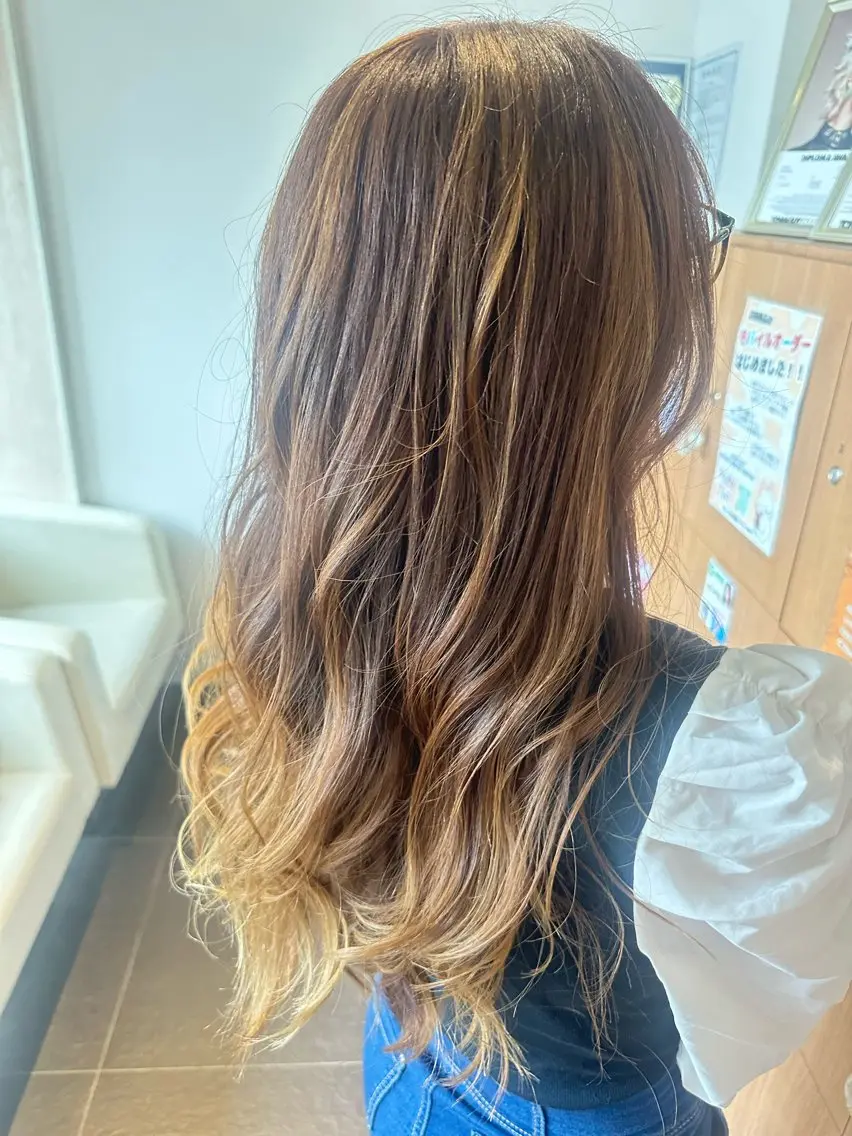 ロング ヘアカラー オガワ ヒトミ 😺阪急　桂駅のヘアスタイル