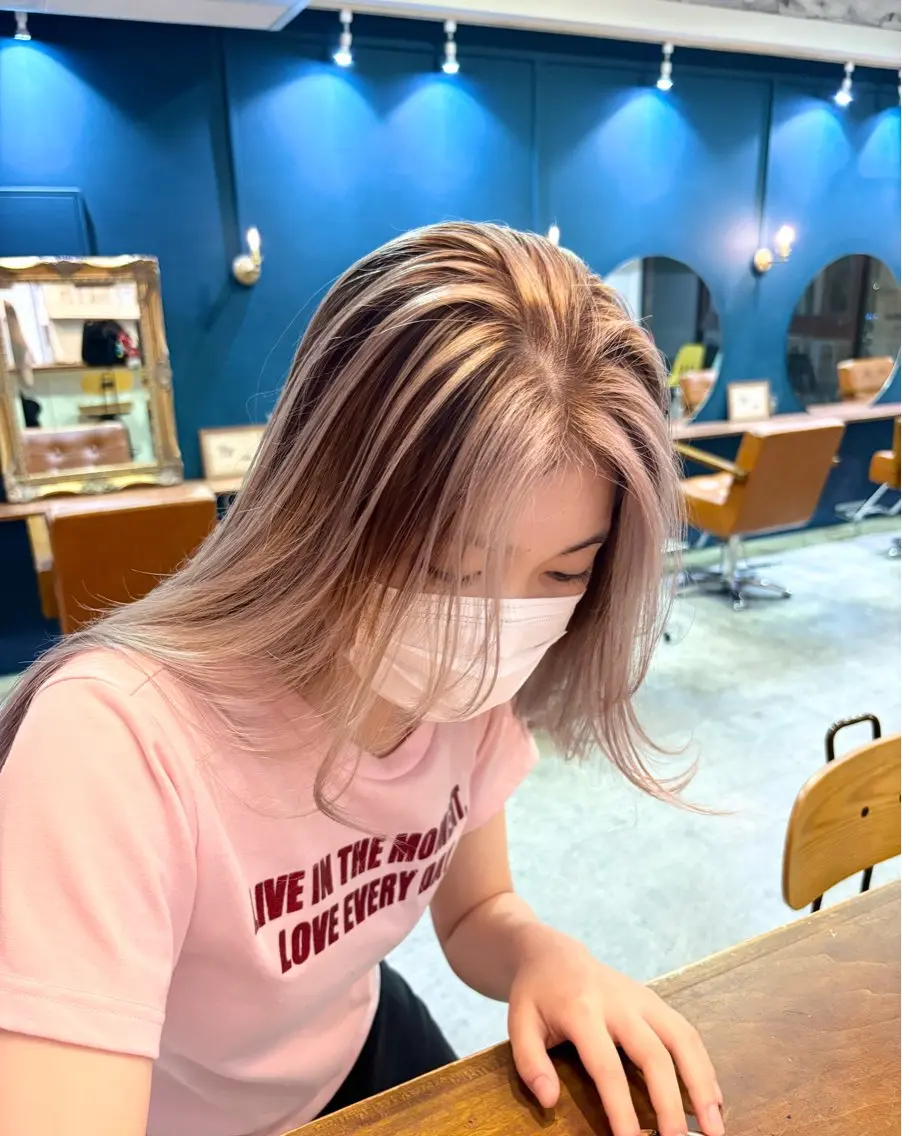 ロング カラー バレイヤージュ 透明感カラー レイヤーカット ヘアカラー トリートメント 山崎 澪 レイヤーカット/大宮のヘアスタイル