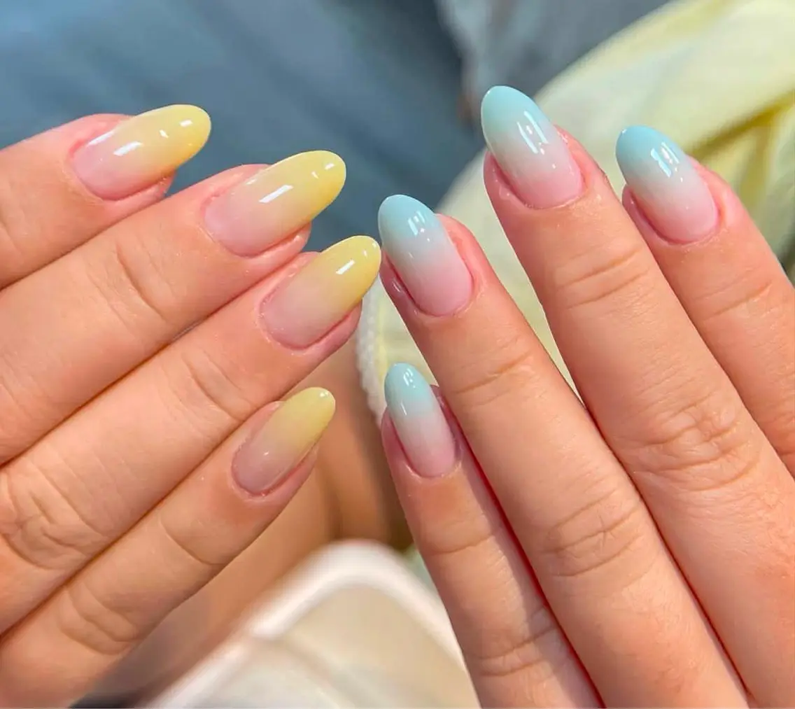 ネイル チークネイル ドット フレンチネイル グラデーション 韓国ネイル Minette nailrinrinのネイルデザイン