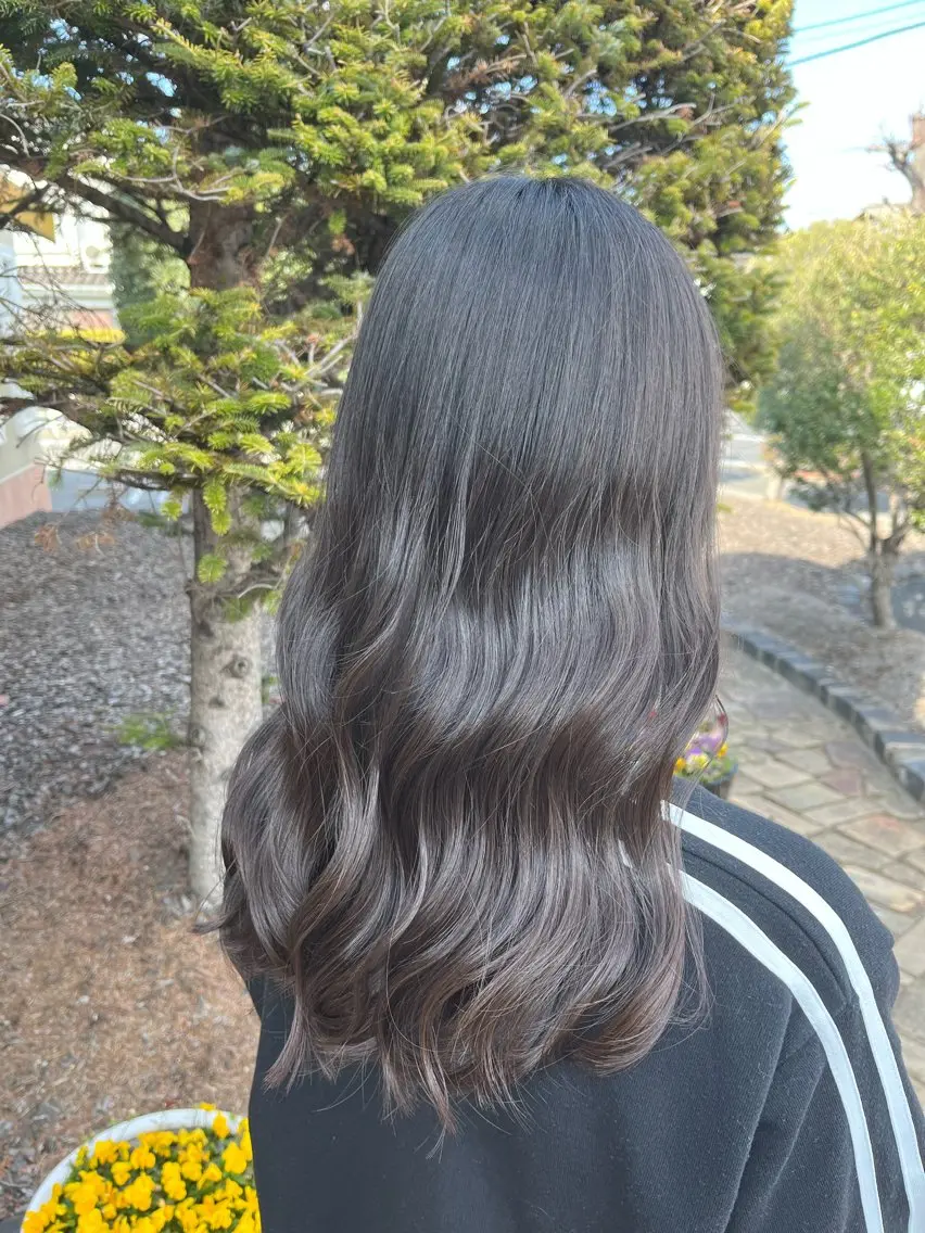 ロング 学生 カット 西田 早輝子🍊のヘアスタイル