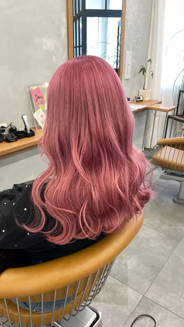ロング 韓国風ヘア カット ヘアカラー トリートメント 澤田 真凛のヘアスタイル