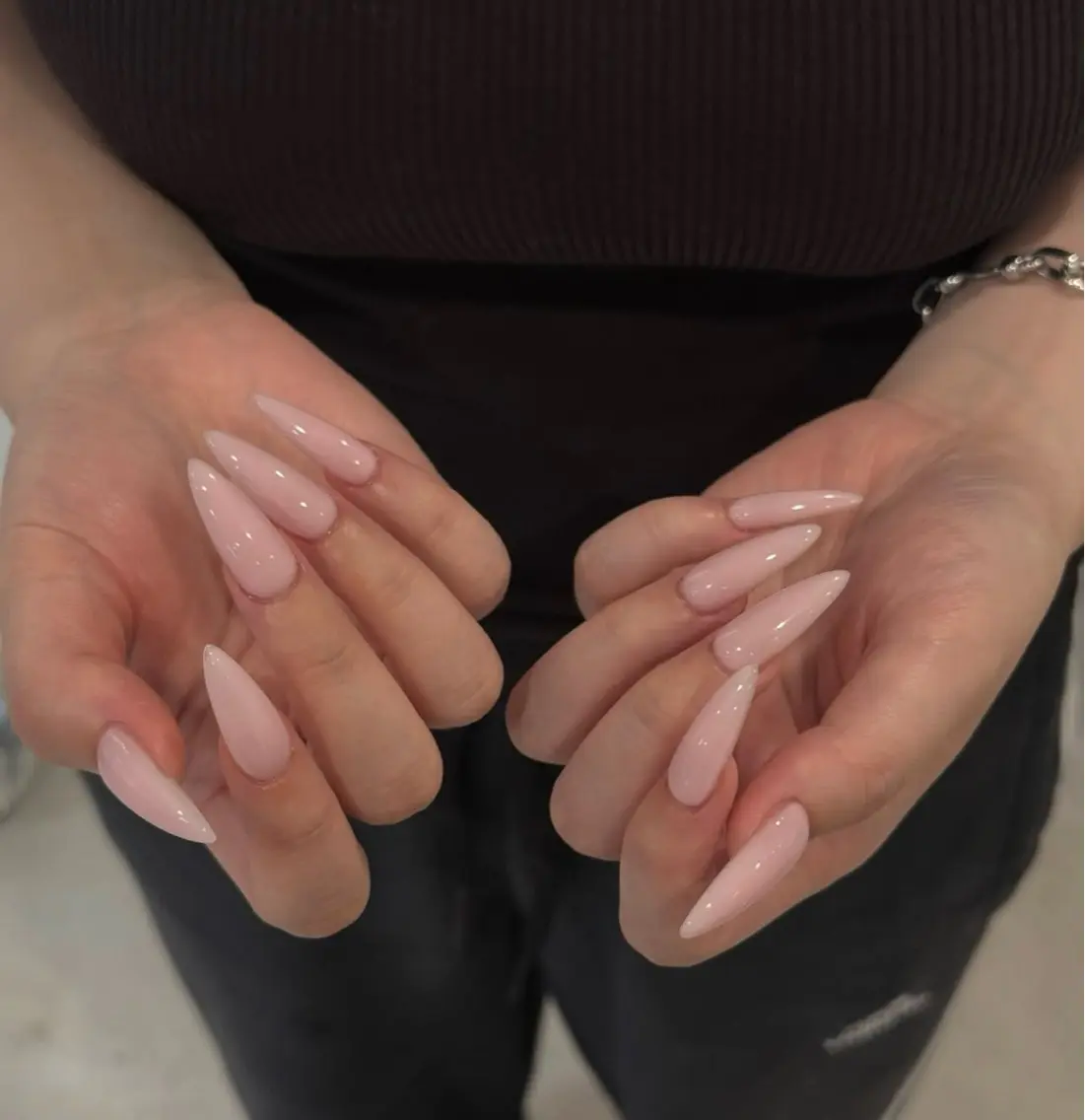 ネイル ハンドネイル NiJi Nailsのネイルデザイン