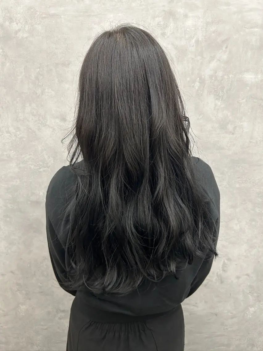 カラー 黒髪 ナチュラルブラック ヘアカラー funnu ⋆꙳なつみのヘアスタイル