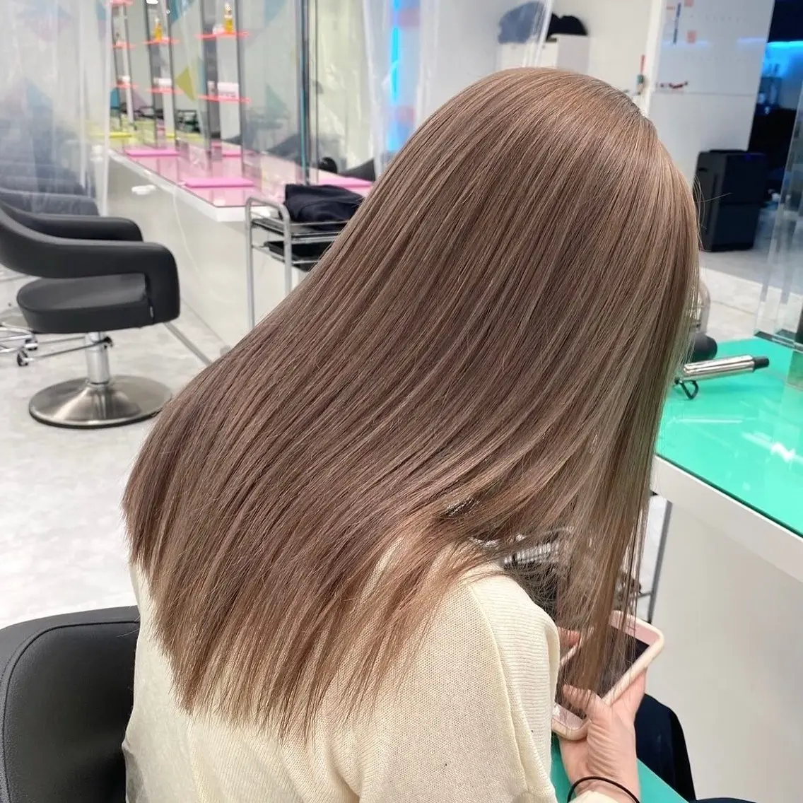 カラー ベージュ・ラベンダー カラー🎀りりのヘアスタイル