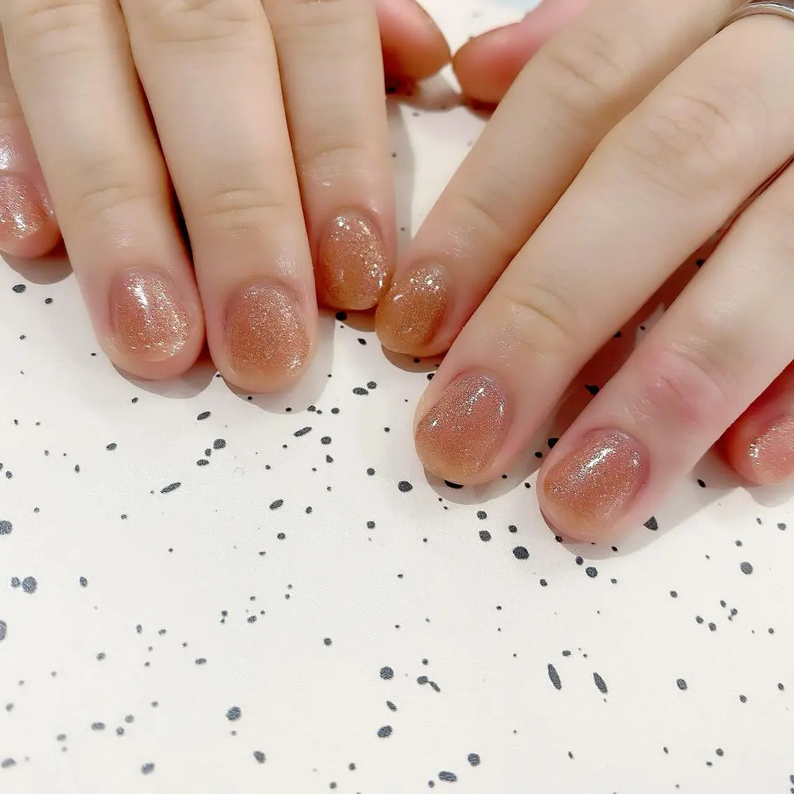 ショート カラー パーマ ヘアアレンジ メンズ キッズ ネイル マツエク・マツパ アイブロウ オレンジ 眉カラー カラーマツエク ショートヘア キラキラネイル Salon Ｋのネイルデザイン