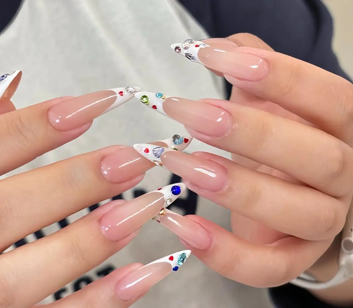 ネイル ハンドネイル TiTi Nail🫧のネイルデザイン