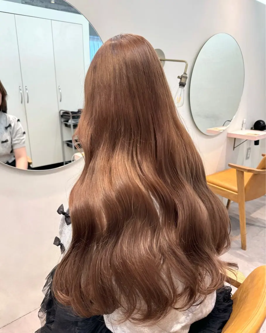 ロング カラー ベージュカラー ショコラベージュ ayaka♡ 柔らかカラーのヘアスタイル