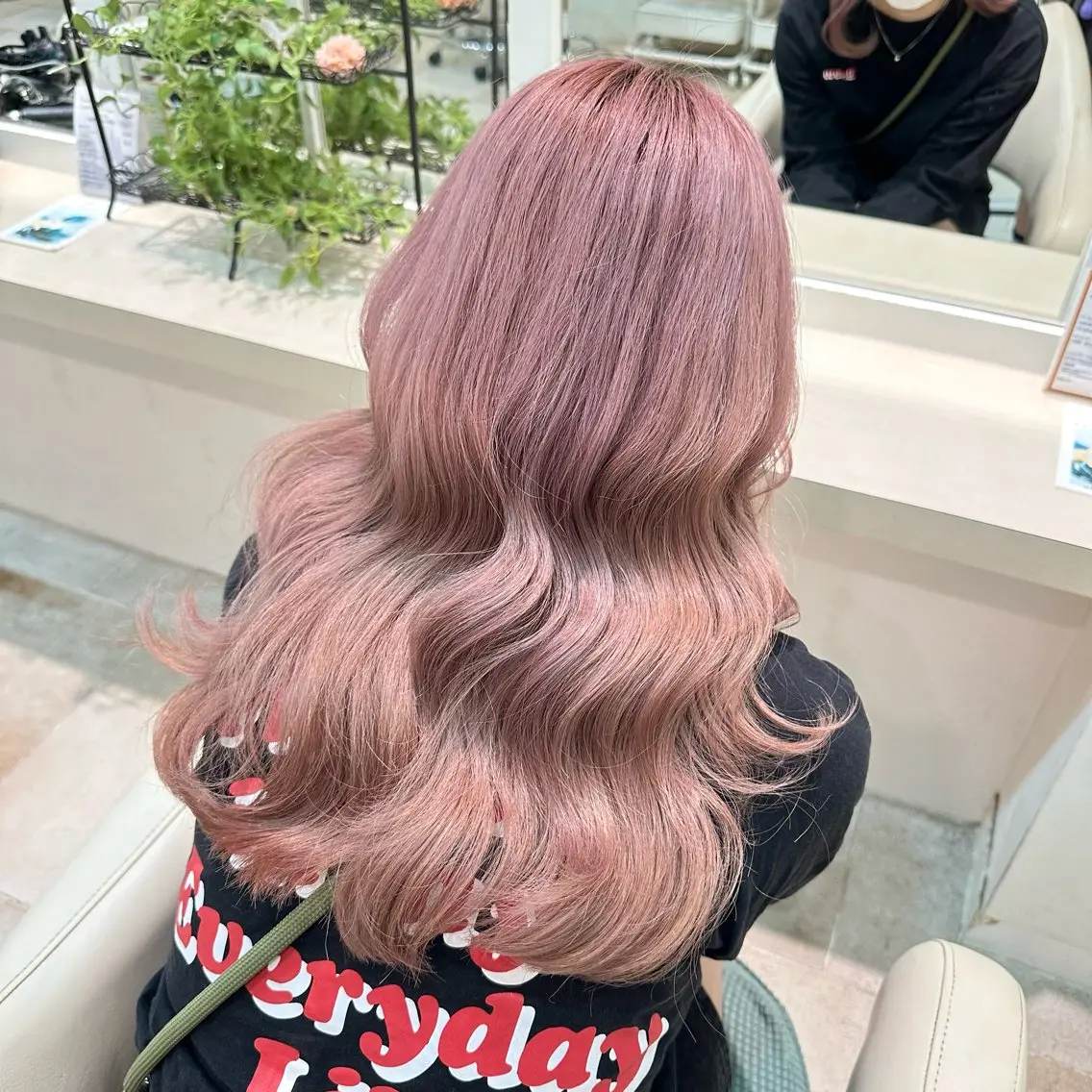 セミロング カラー ヘアアレンジ 韓国風ヘア 🇰🇷韓国ヘア🍒 CHISATO🤍のヘアスタイル
