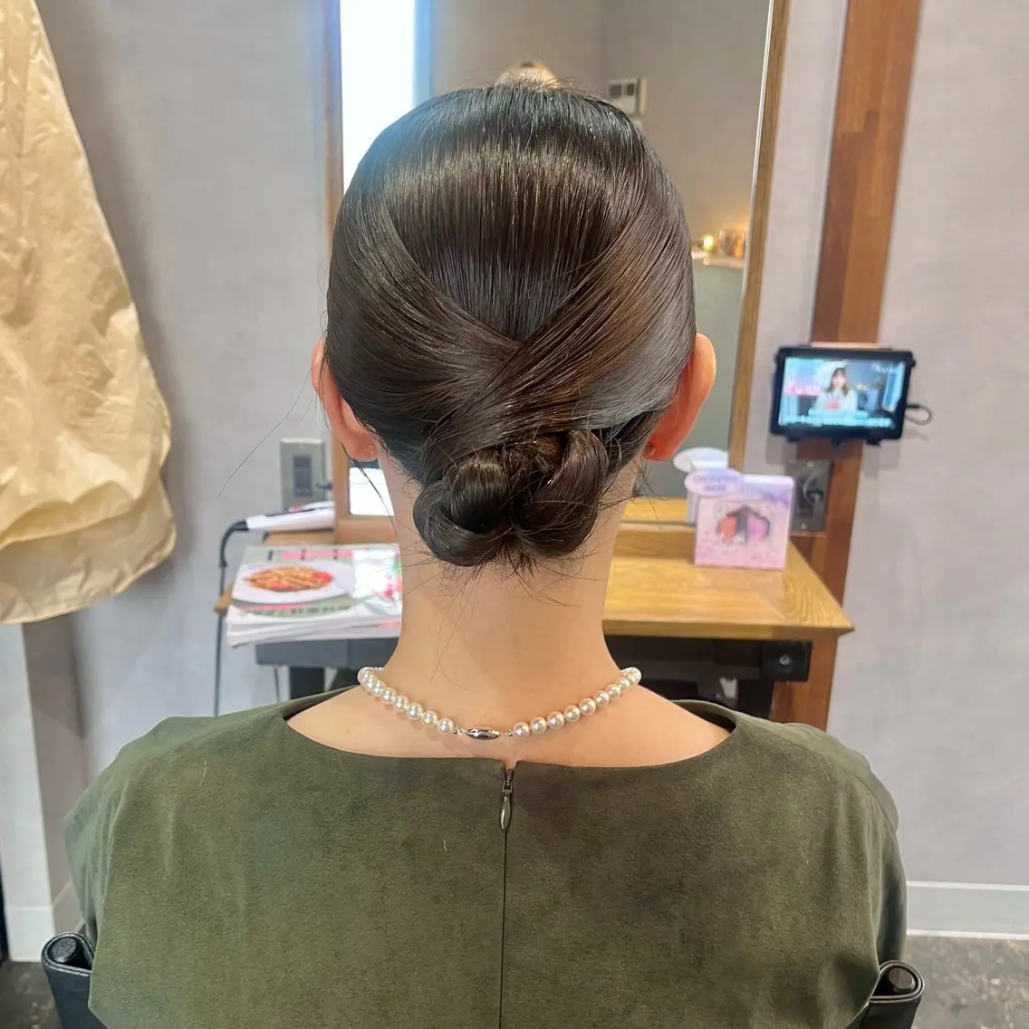ショート ヘアアレンジ ヘアセット 伊藤 玲衣のヘアスタイル
