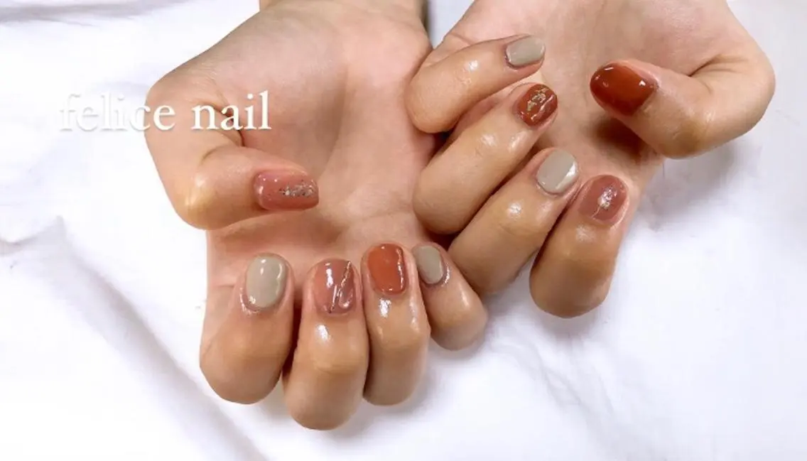 ネイル ラメ(グリッター) ホワイト felice nailのネイルデザイン