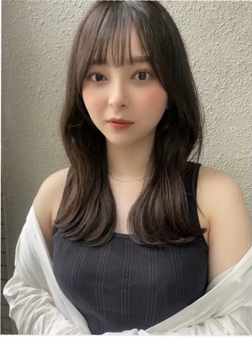 セミロング デート レイヤーカット 小顔カット カット ヘアカラー トリートメント 縮毛矯正 ミディアム レイヤー 顔周り金山のヘアスタイル