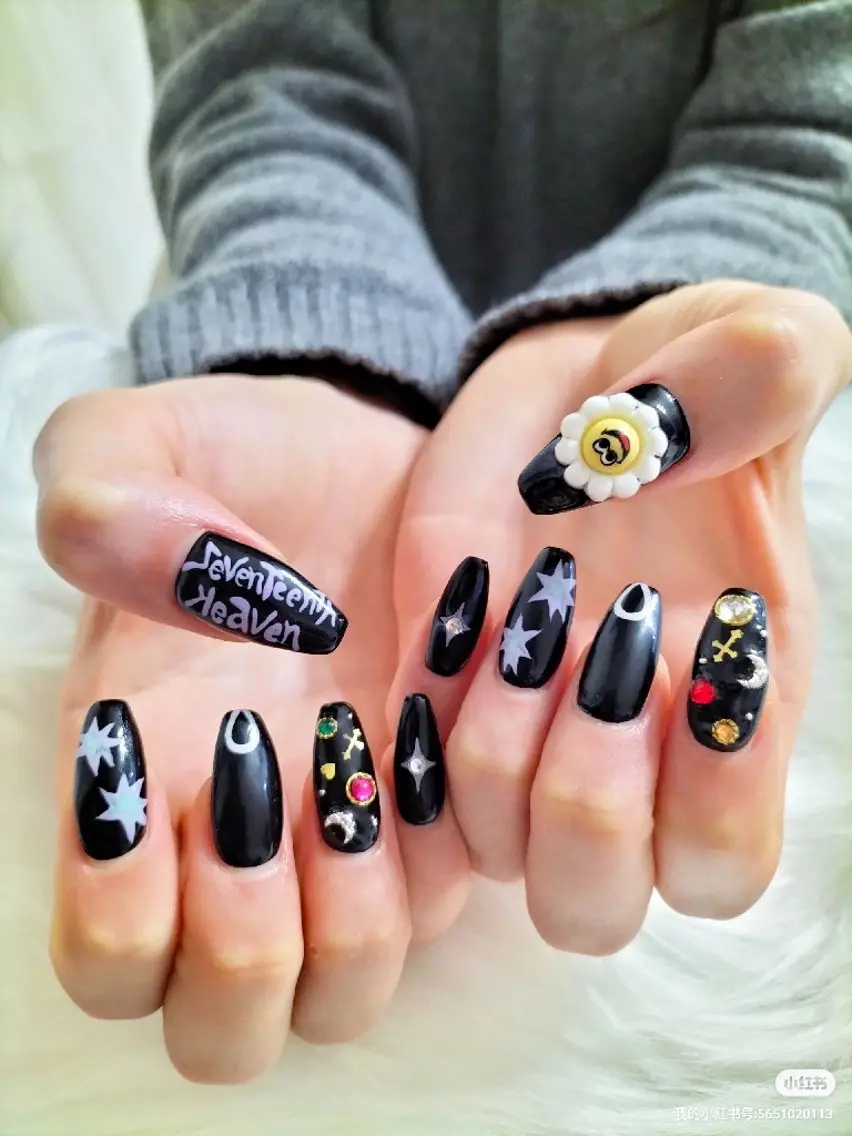 ネイル ネイルサロン  STELLAのネイルデザイン