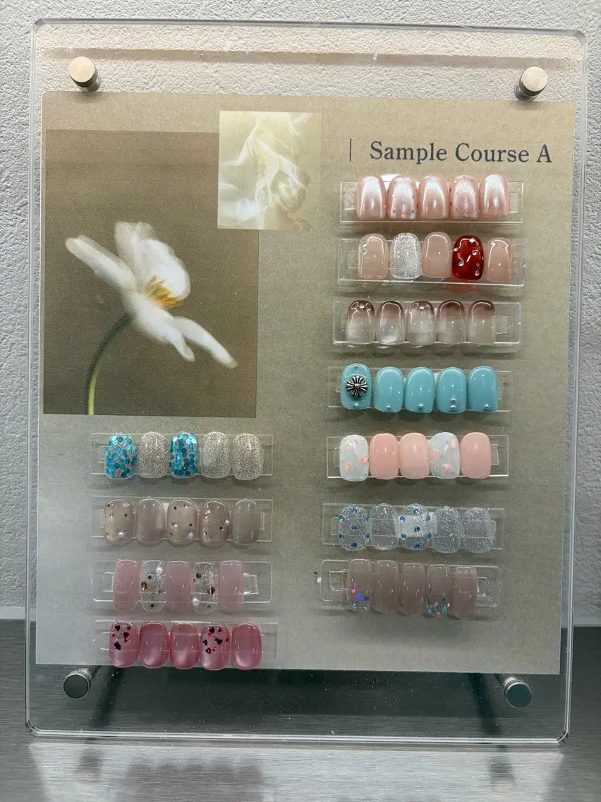 ネイル ハンドネイル colore' yuka最終18時のネイルデザイン