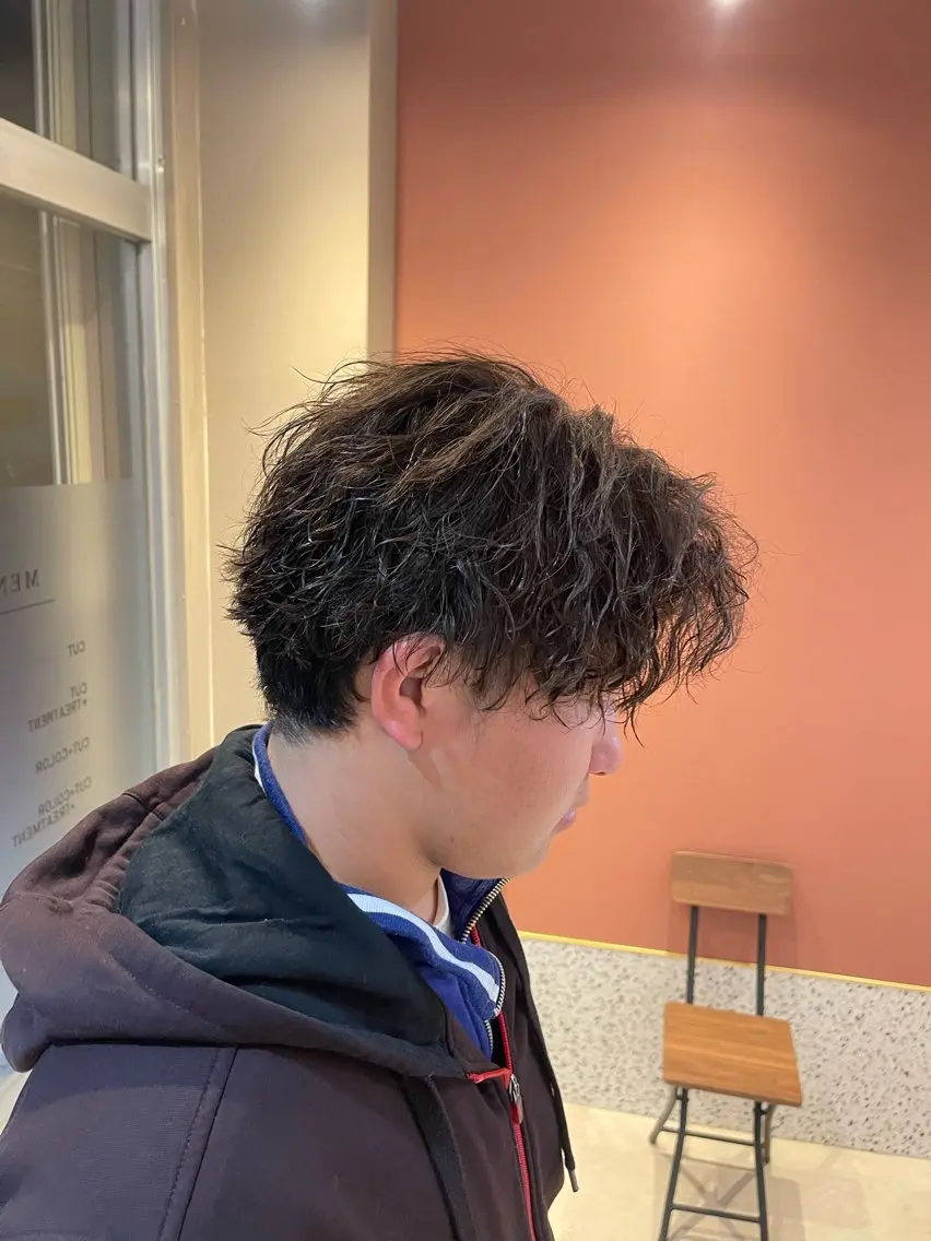 メンズ カット ✨透明感カラー✨ 🌈艶カラー🌈のヘアスタイル