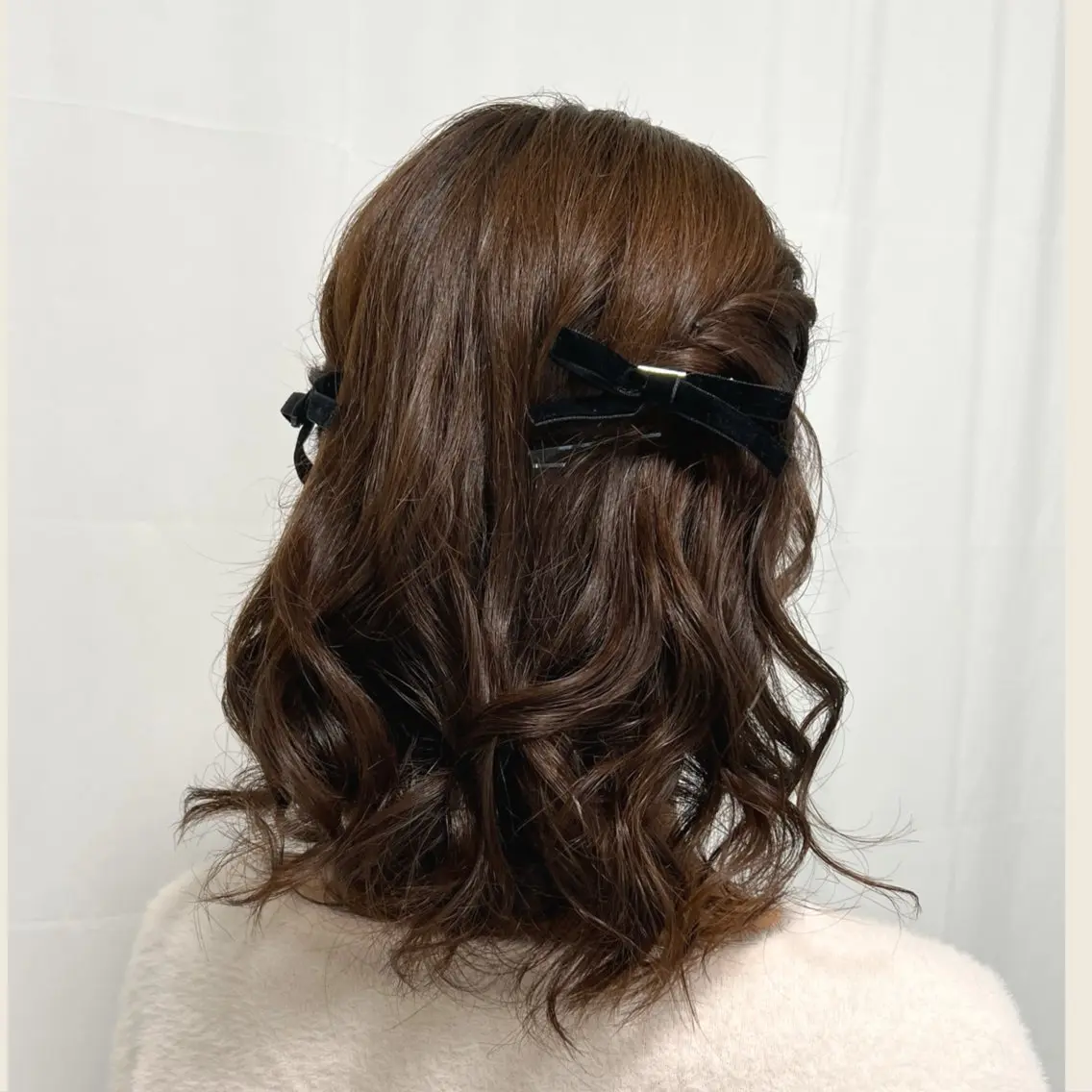 ミディアム ヘアアレンジ ヘアセット リクエスト受付中🪞 CHATEAUのヘアスタイル