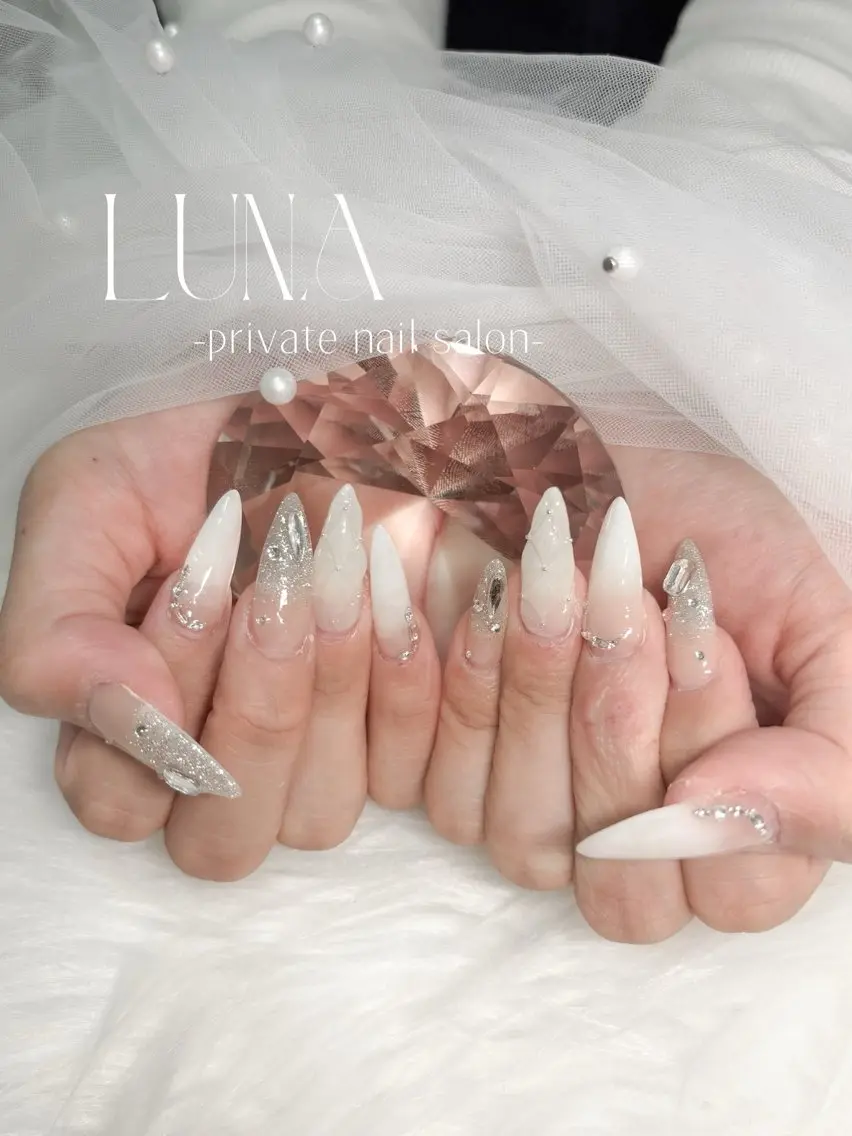 ネイル LUNA MAIのネイルデザイン