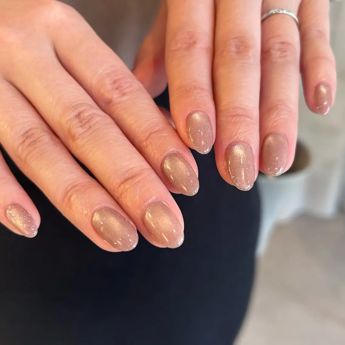 ネイル フラッシュネイル マグネットネイル オフィスネイル ワンカラーネイル シンプルネイル nailsalon Rihkaのネイルデザイン
