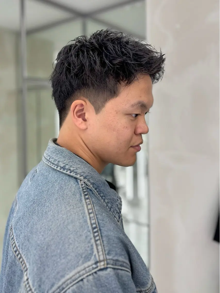 ショート ショートヘア 豊崎 佑輔のヘアスタイル