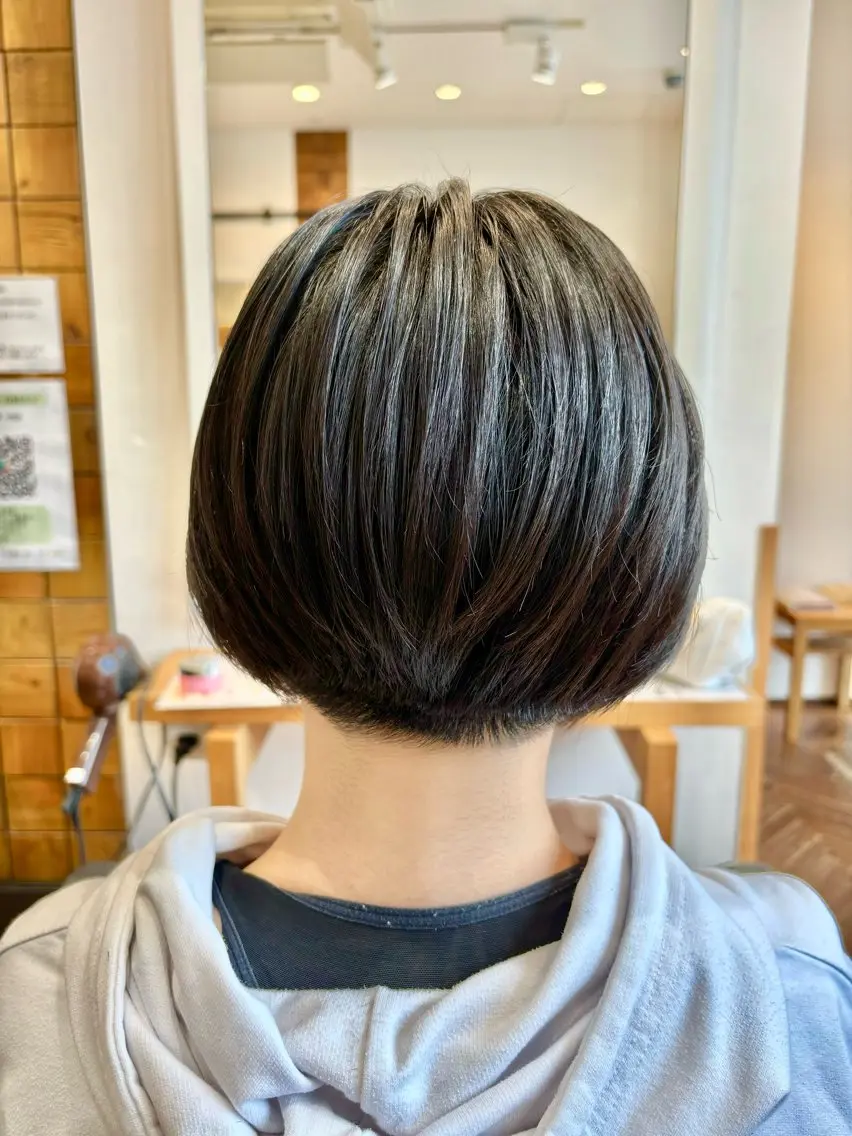 ショート ボブ ショートヘア 縮毛矯正 ショート✖️縮毛矯正 ✂️秋山知穂✂️のヘアスタイル