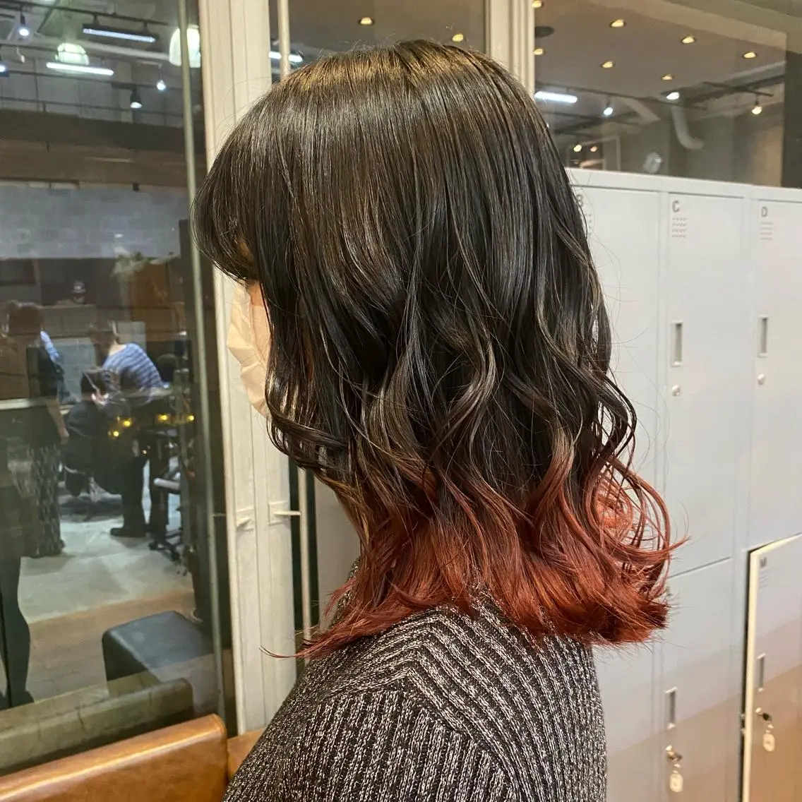 セミロング カラー グラデーションカラー 暖色艶color / ボブ🦩Rioのヘアスタイル