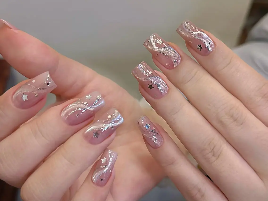 ネイル オーロラネイル 長さ出し フレンチネイル ジェルネイル ガラスフレンチ Rela・S NAILのネイルデザイン