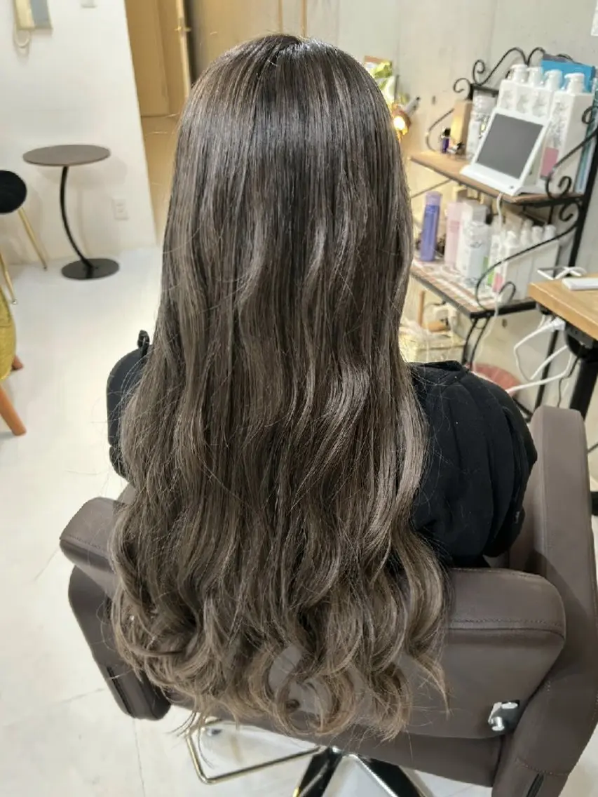 ロング カラー カット ヘアカラー nao 艶カラー・髪質改善のヘアスタイル