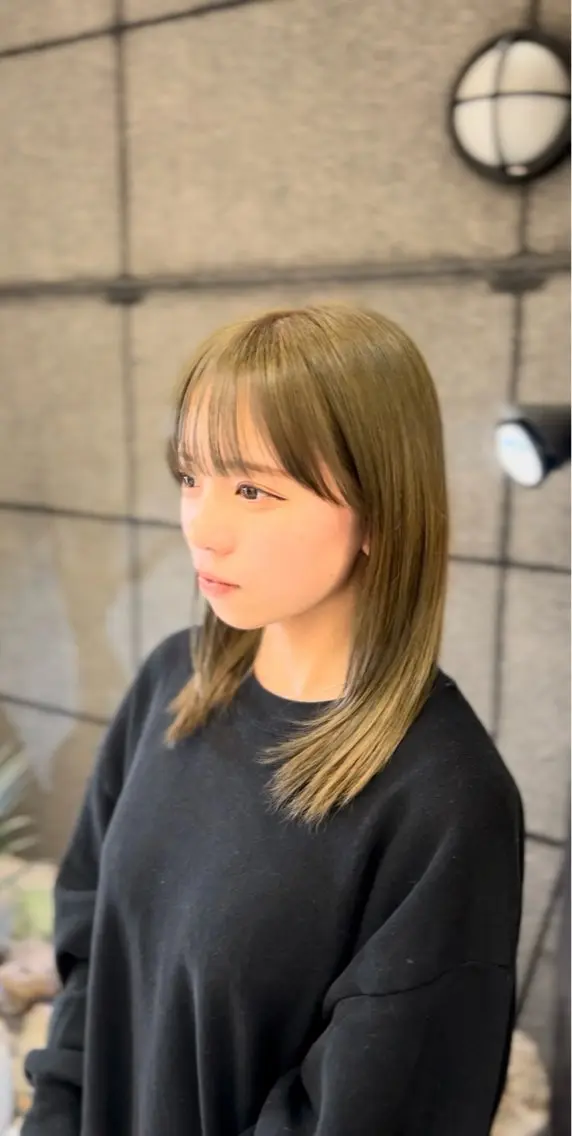 セミロング カラー ブリーチモデル✂︎ カラー特化✨ひかり/のヘアスタイル