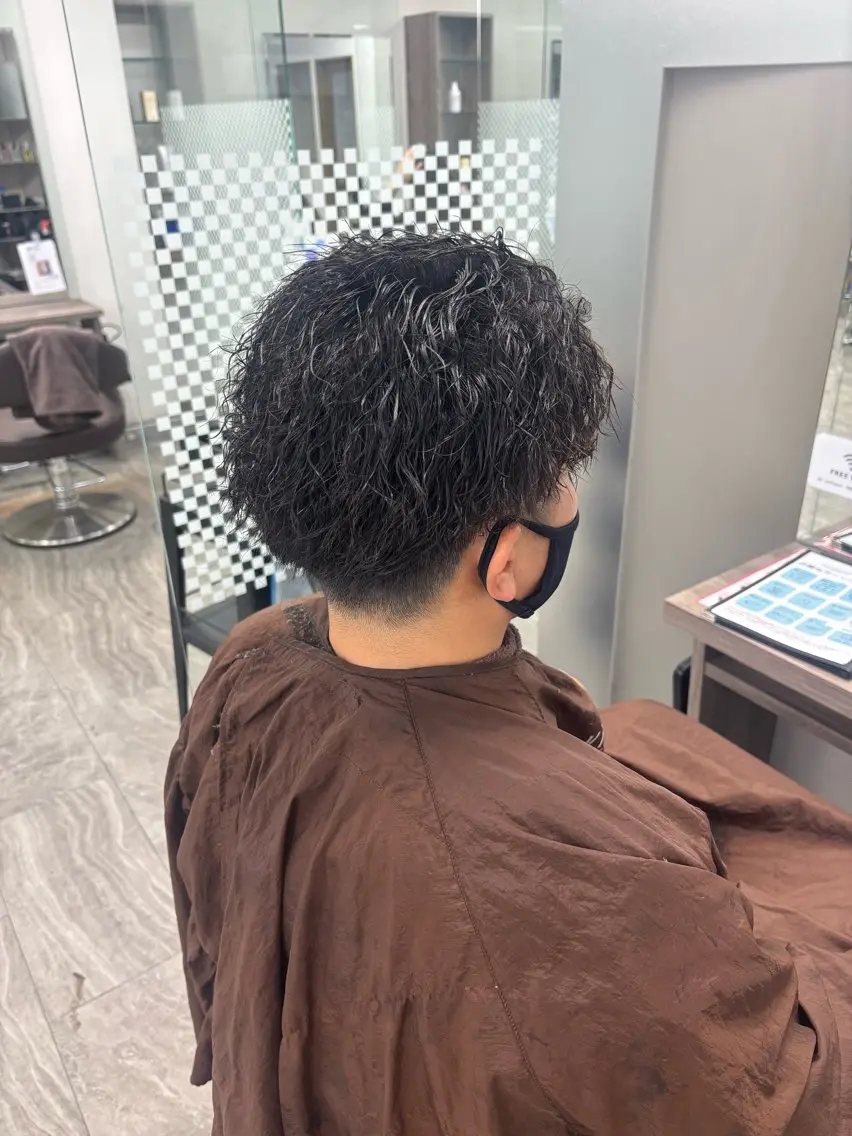 カット+パーマ(ツイストスパイラルなどの特殊パーマは+2000円)の写真