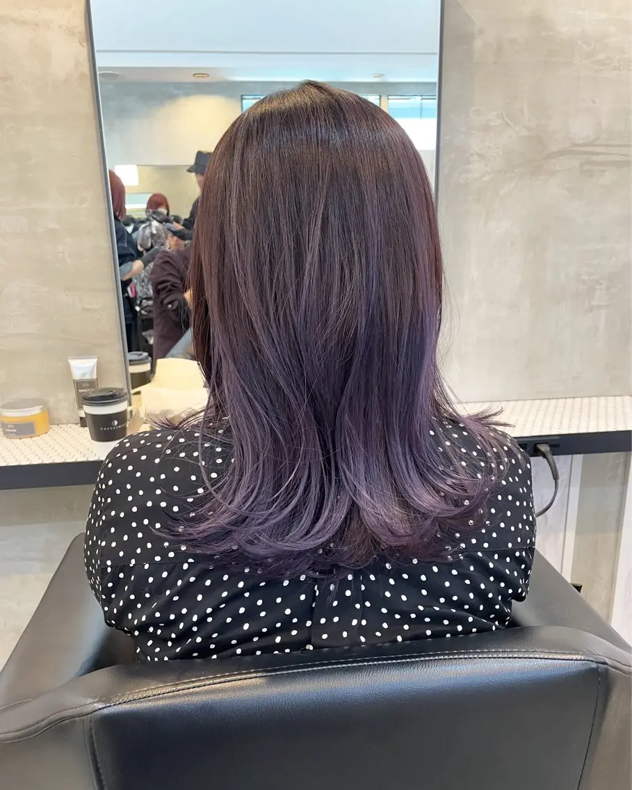 ミディアム カラー バレイヤージュ ラベンダーカラー レイヤーカット ニュアンスカラー🫧 加納のヘアスタイル