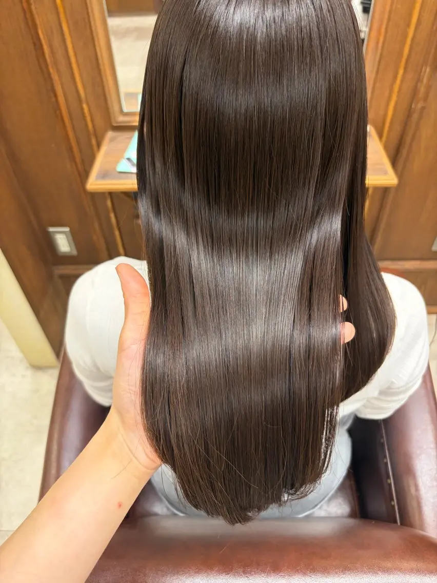 ロング カット 縮毛矯正 TOMOKA/透明感 艶髪/髪質改善🫧のヘアスタイル
