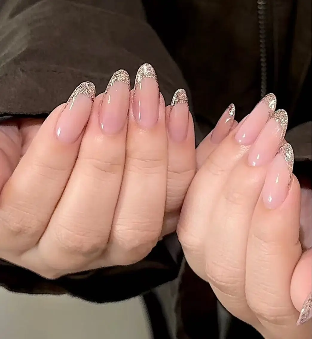 ネイル オーロラネイル フラワーネイル フットネイル フレンチネイル ジェルネイル ハンドネイル BabyYouMi nailのネイルデザイン