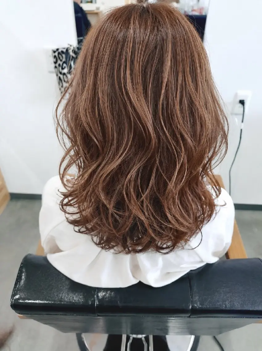 セミロング セミロングパーマ レイヤーカット 津田 りえのヘアスタイル