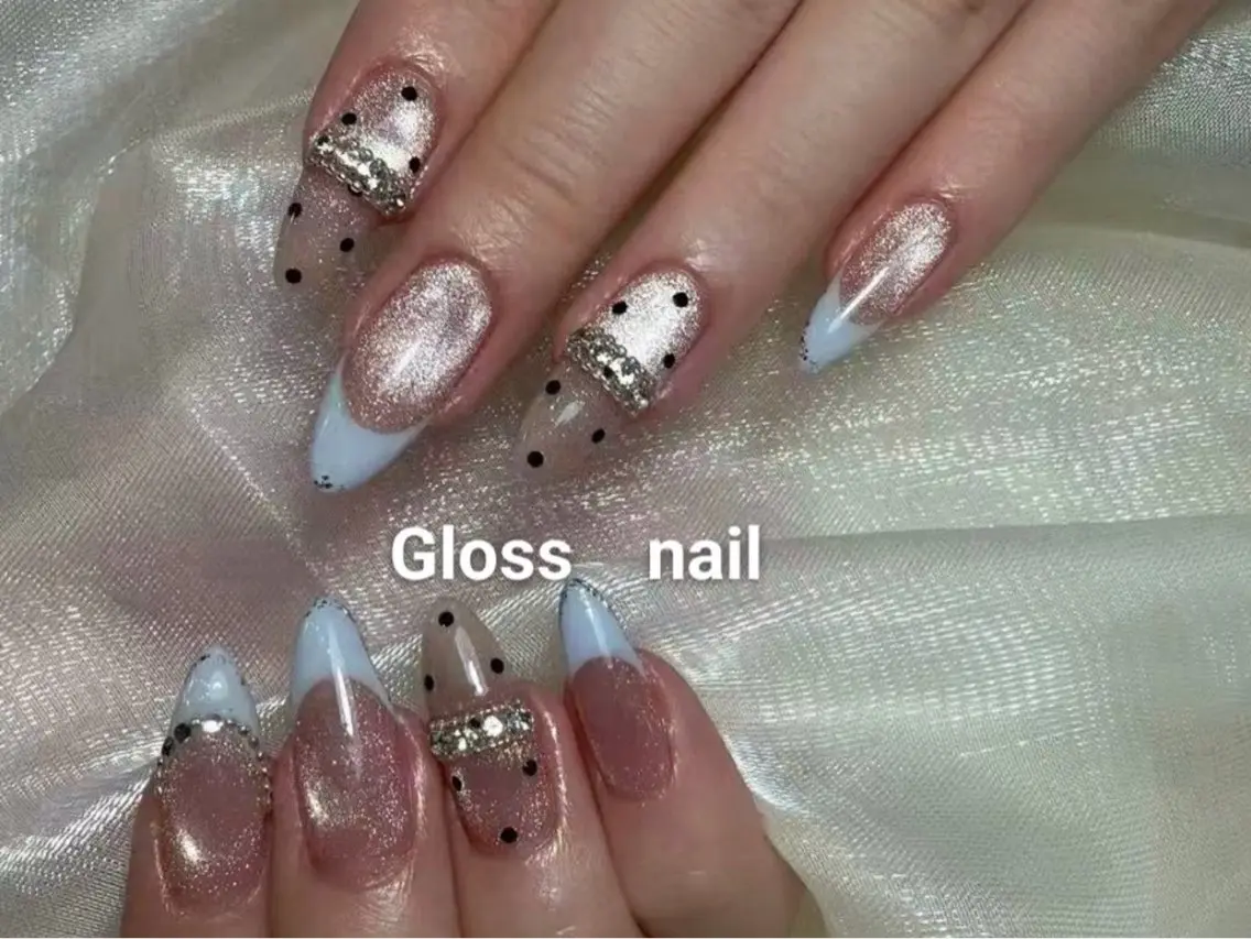 ネイル miho🍎 Gloss nailのネイルデザイン