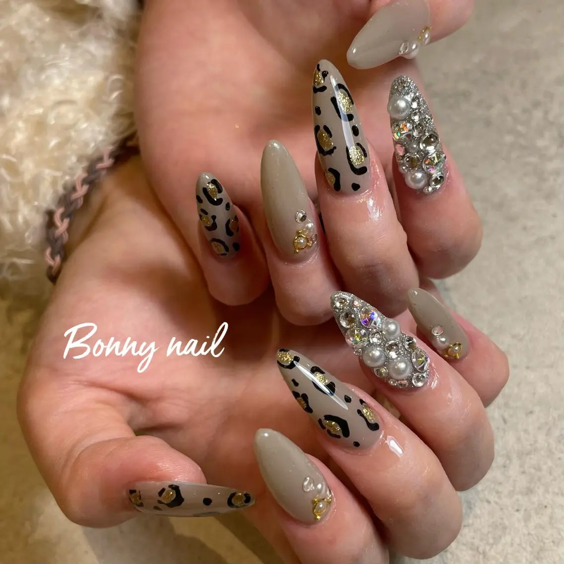 ネイル スカルプネイル BONNY NAIL 【えみか】のネイルデザイン