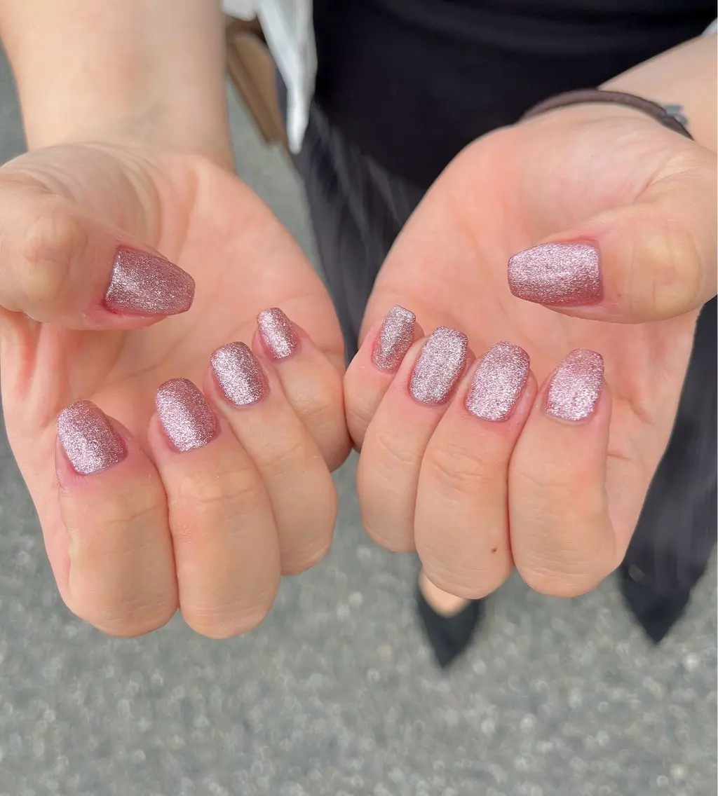 ネイル ハンドネイル 小林 莉奈のネイルデザイン