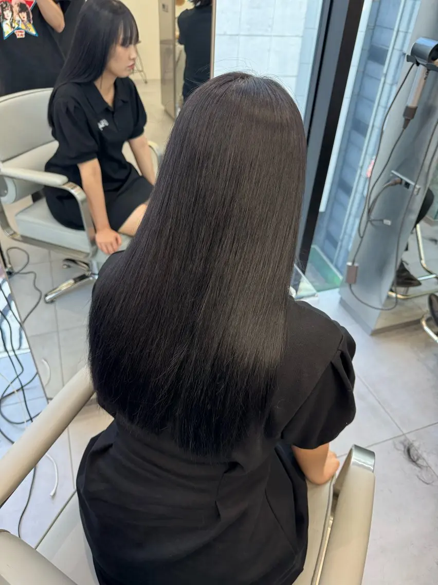 ロング カラー ヘアアレンジ 渋谷のブリーチカラー シェフ🧑‍🍳蓮のヘアスタイル