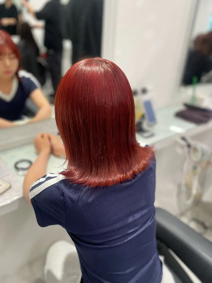 ミディアム カラー ヘアカラー トリートメント トレンド暖色ヘア🍒 miu🍒のヘアスタイル
