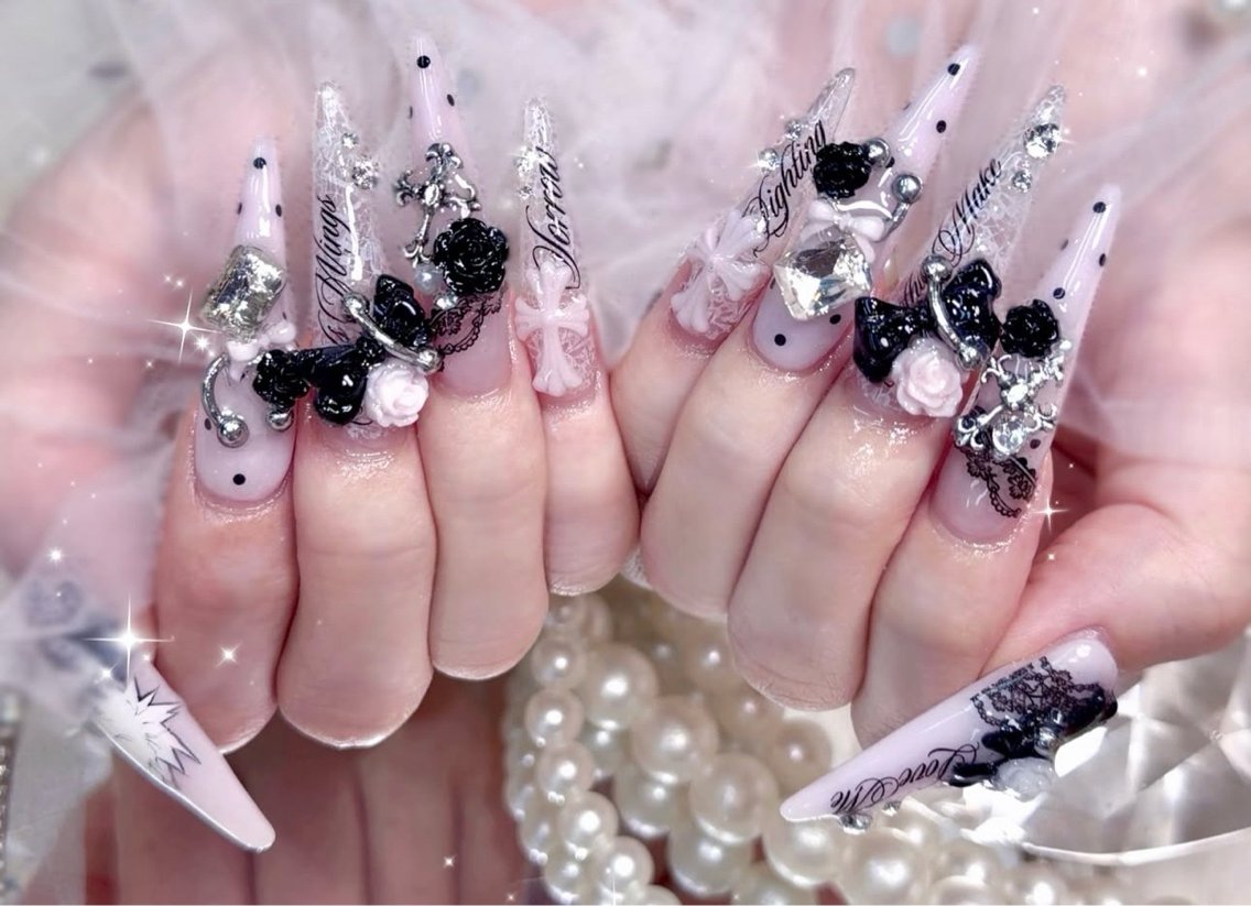 ネイル ハンドネイル Luvia harumiのネイルデザイン