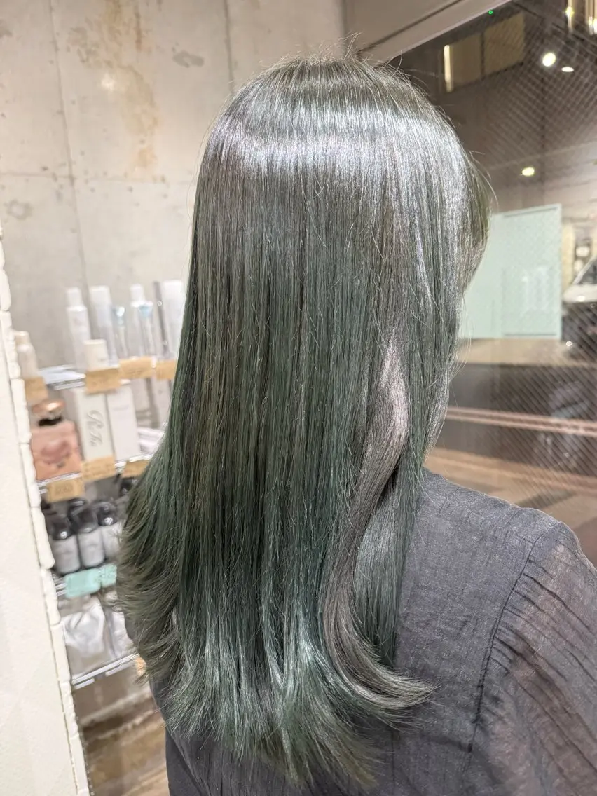 ミディアム カラー ミディアムパーマ 髪質改善 縮毛矯正 トリートメント 酸性ストレート カット ヘアカラー トリートメント ヘッドスパ 縮毛矯正/ /関内/あべももこのヘアスタイル