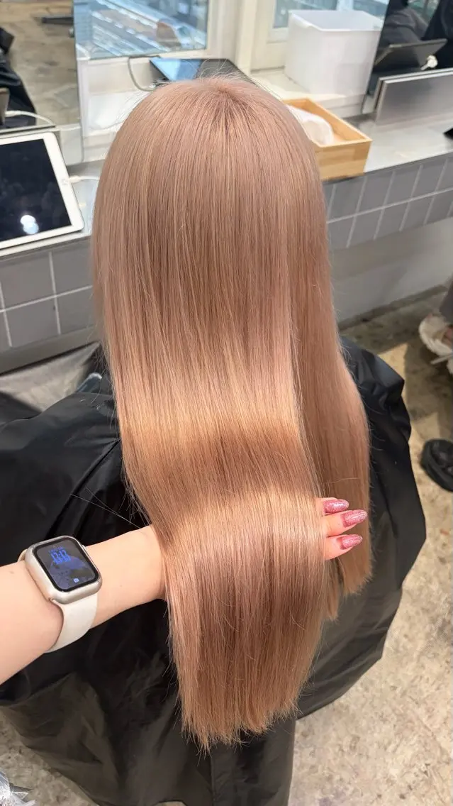 ロング ヘアカラー るかブリーチ特化× プルエクステのヘアスタイル