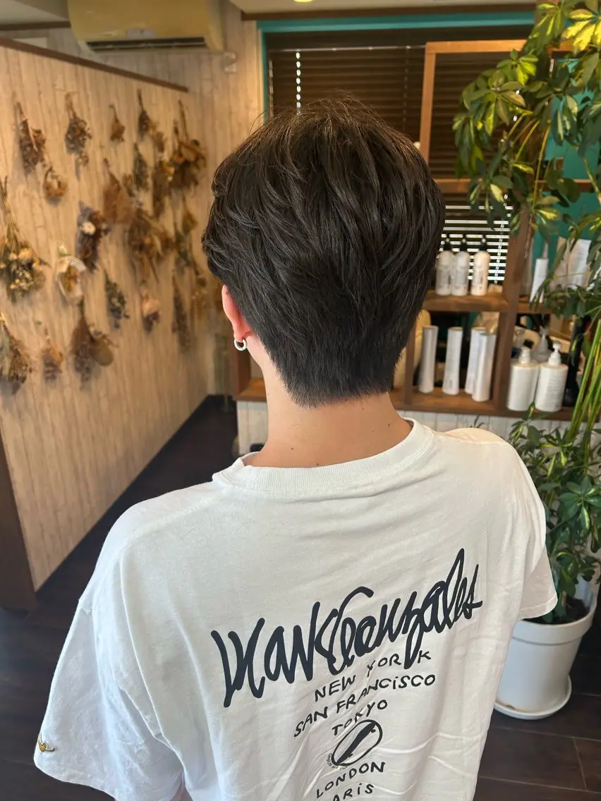 メンズカットの写真